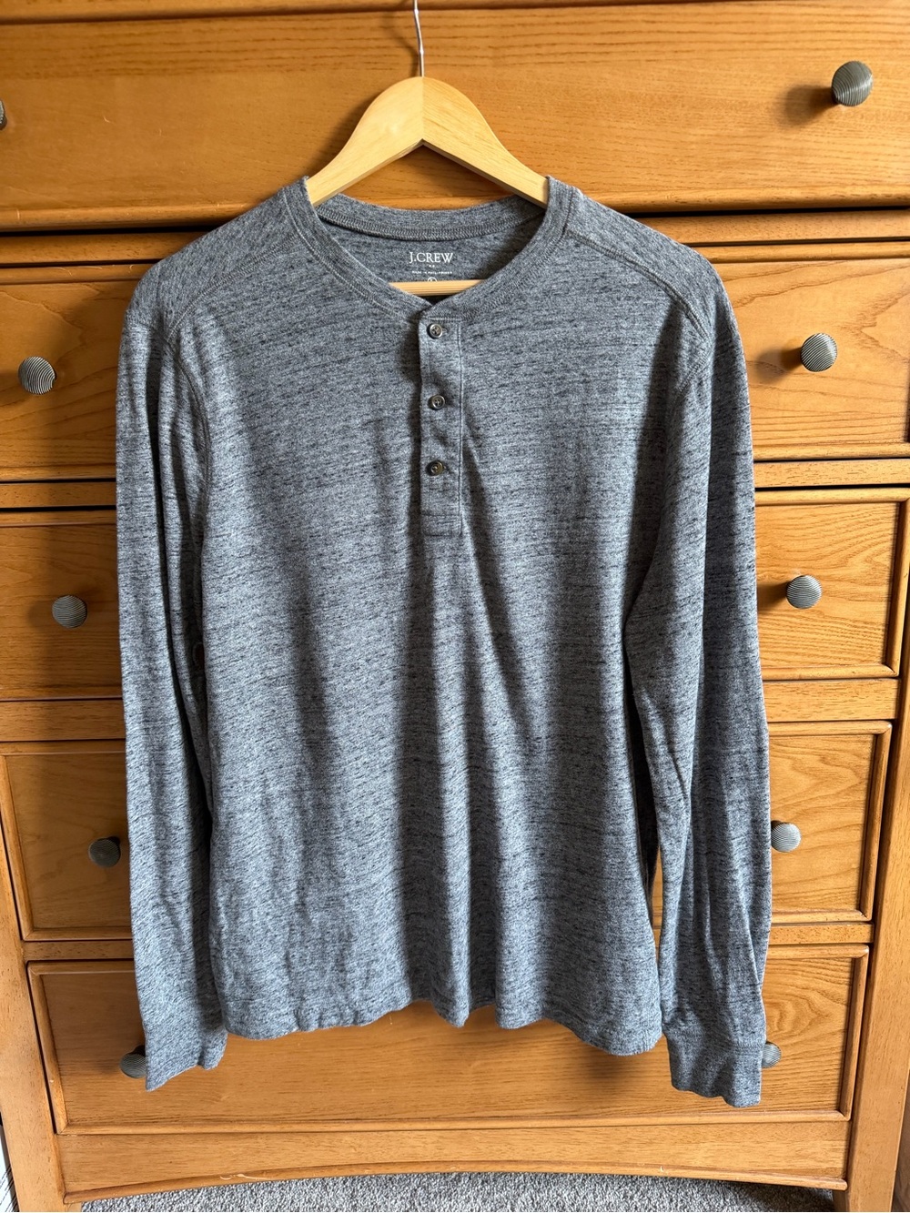 J. Crew Mens Heather Gray Henley Long Sleeve 3 Button Crew Neck Size Large